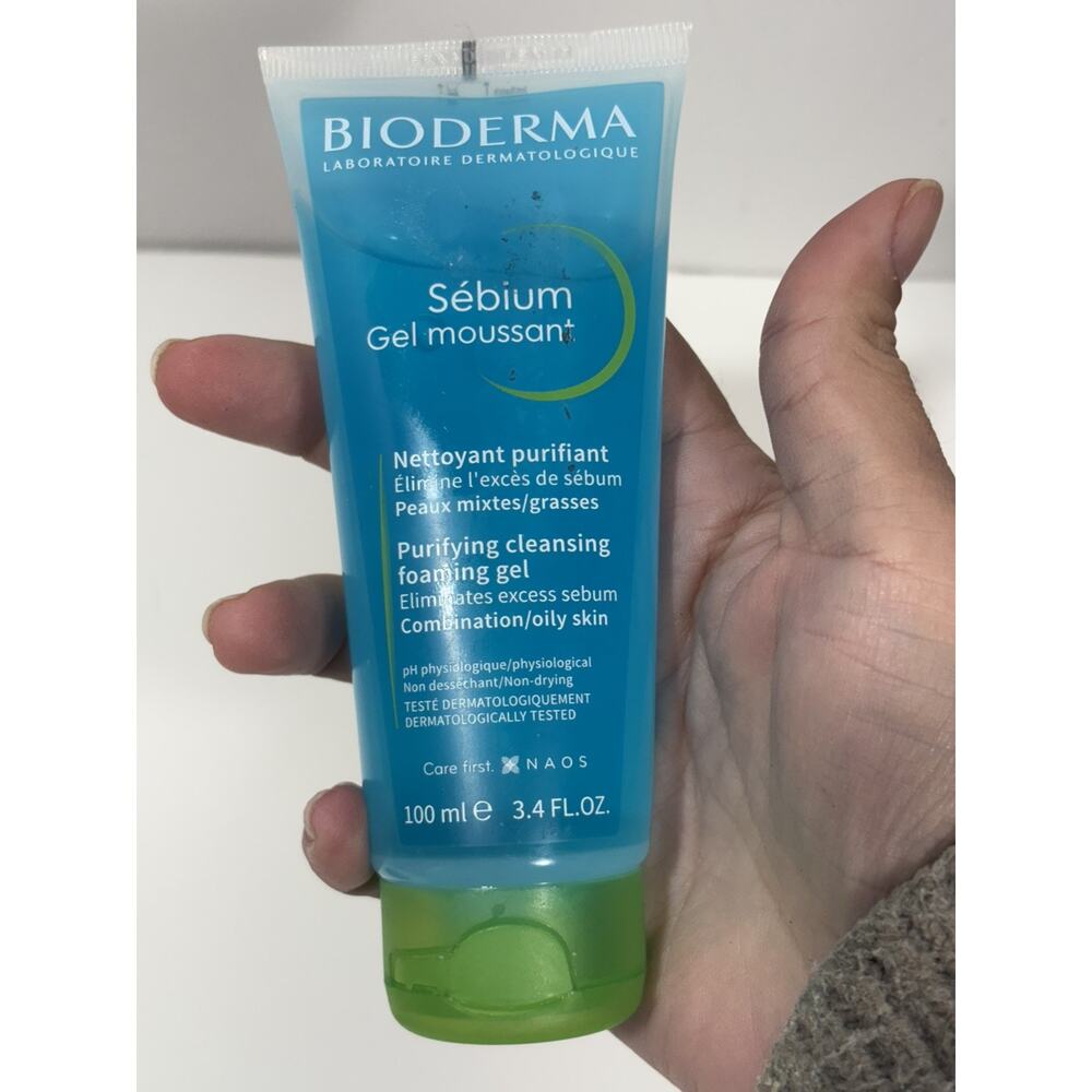 Bioderma Sebium Exfoliating Purifying Gel Moussan 3.33 fl Skin Treatment NEW - Picture 3 of 4
